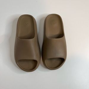 Yeezy slides